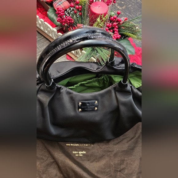 Kate Spade Black New York Stevie Large Diaper Bag Travel Shoulder Bag EUC - Picture 2 of 8